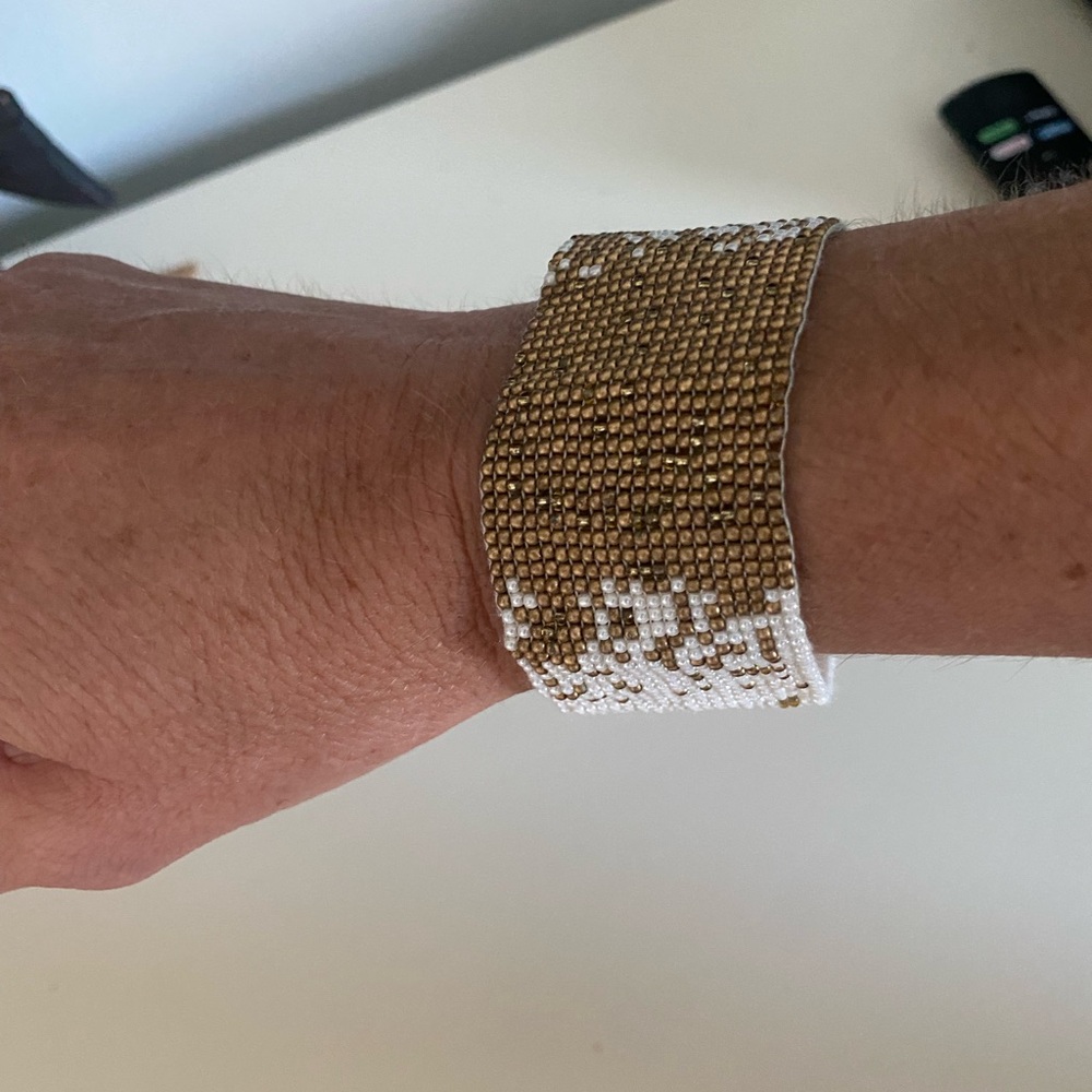 Beaded bracelet